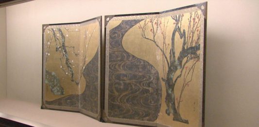 紅白梅図屏風